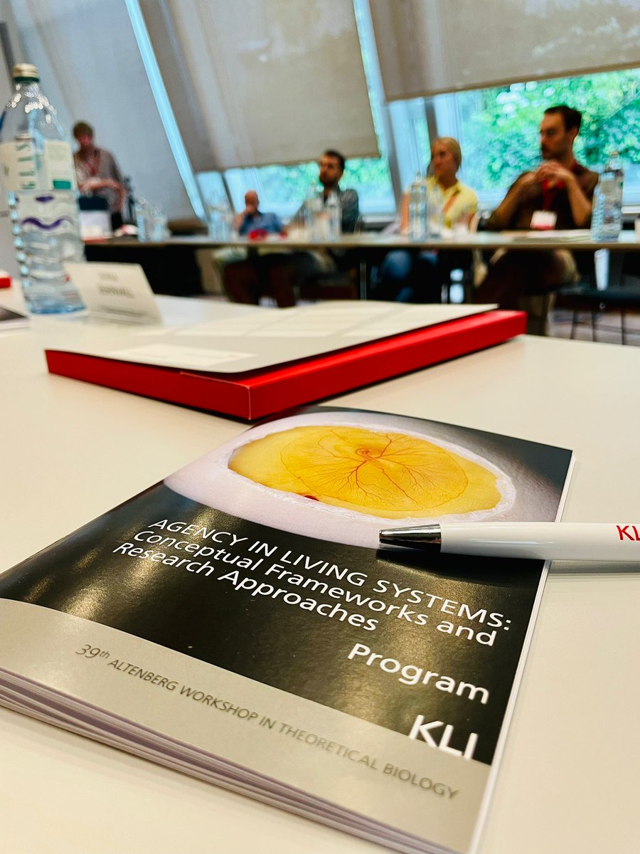 C_Kratochwil's tweet photo. Last day of a fascinating workshop with Philosophers and Biologists on Agency of living systems @KLIAustria 🤩 #BioAgency #AltenbergWorkshop https://t.co/rHIap2fauC