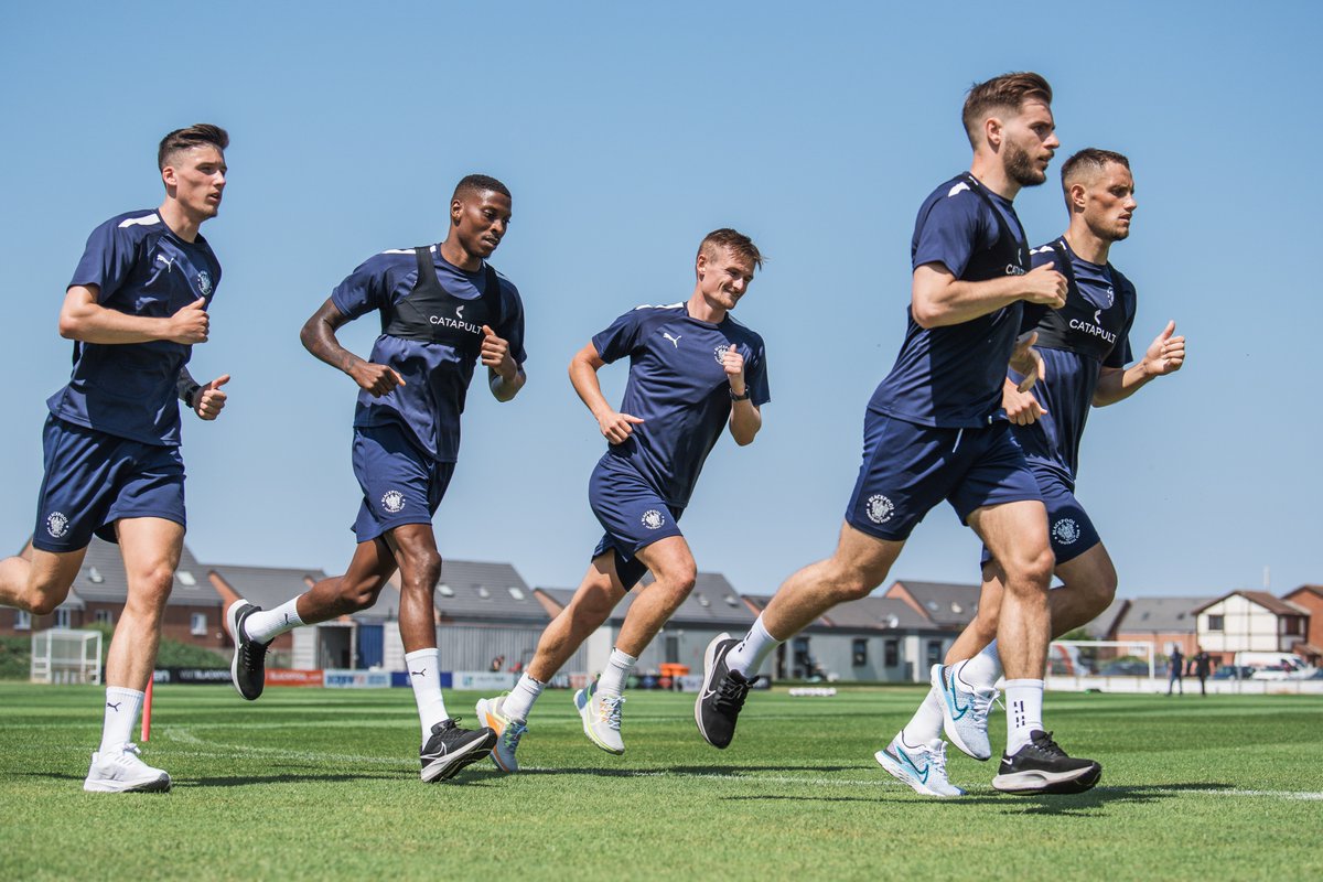 💪 Powering into day 𝗳𝗶𝘃𝗲 of week 𝗼𝗻𝗲. 🍊 #UTMP