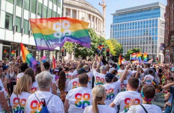 MartinB35114450's tweet photo. For the first time in our history, @coopuk colleagues will be attending the London Pride march, which is also the 50th anniversary of the event! Show your support by spreading the word that #WeveWaitedTooLong…❤️🧡💛💚💙💜 https://t.co/ed5nMhddKg