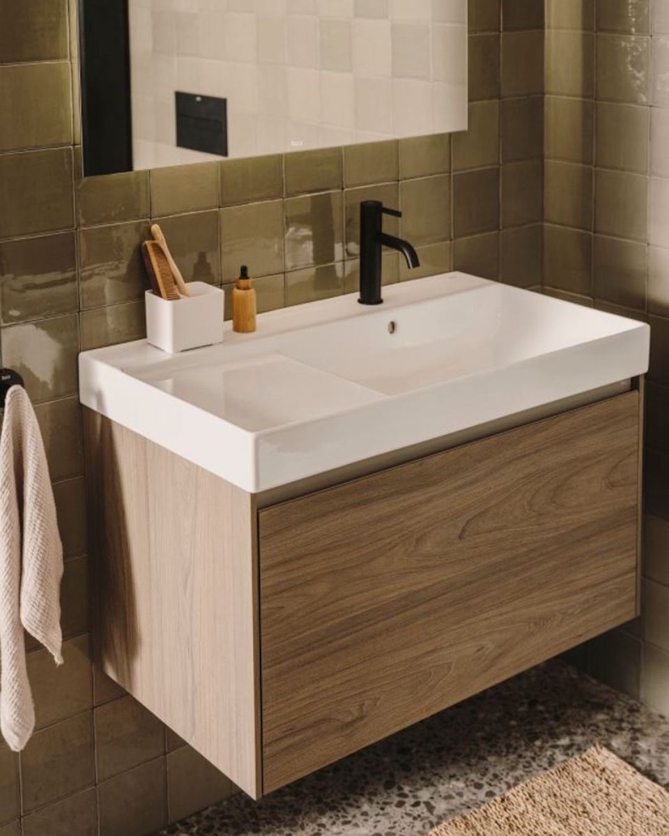 Devon Tiles tweet media