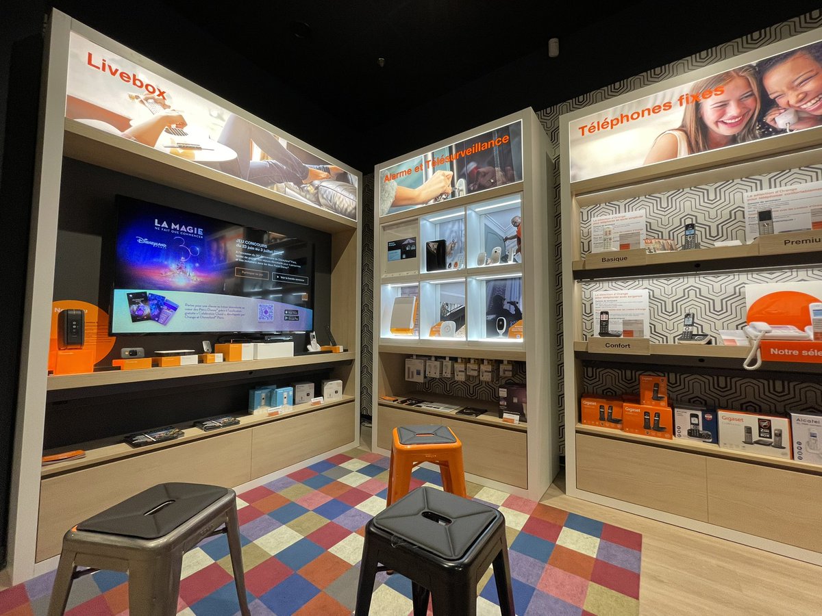 Journée portes ouvertes à #orangev2 pour nos salariés.  On vous attend !