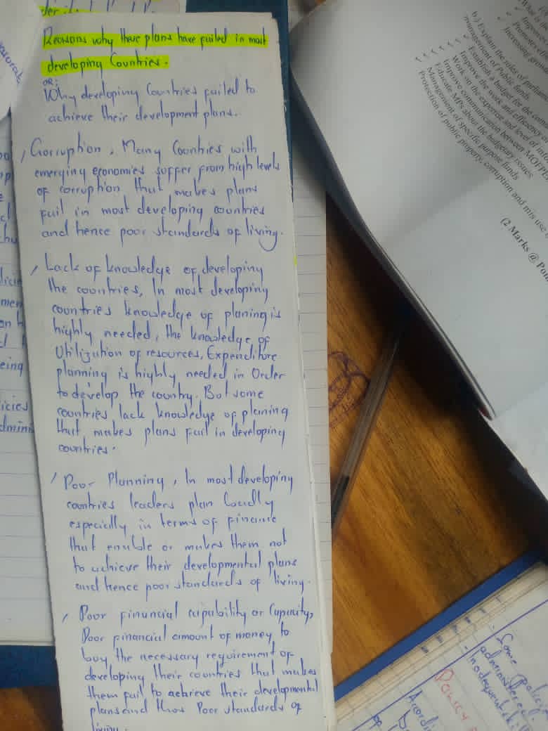 FredricSedrick's tweet photo. Which type of music can be favourable while reading books?? @kadungulushafiq @tamukeddeumarg3 @InnocentAinemba @bbstvug @BadruZziwa @NajibSsekikubo https://t.co/EpOh5y7ncz