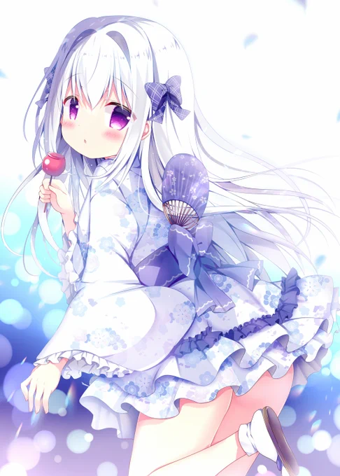 浴衣デート👘💙
「手繋いでもいい・・・?」 