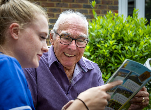 CaremarkOldham's tweet photo. “The art of medicine consists of amusing the patient while nature cures the disease.”
Most patients feel lonely, isolated, and misunderstood, so what is it that really makes the difference? The ability to empathize with the patient. https://t.co/ovQ6BwfAgl