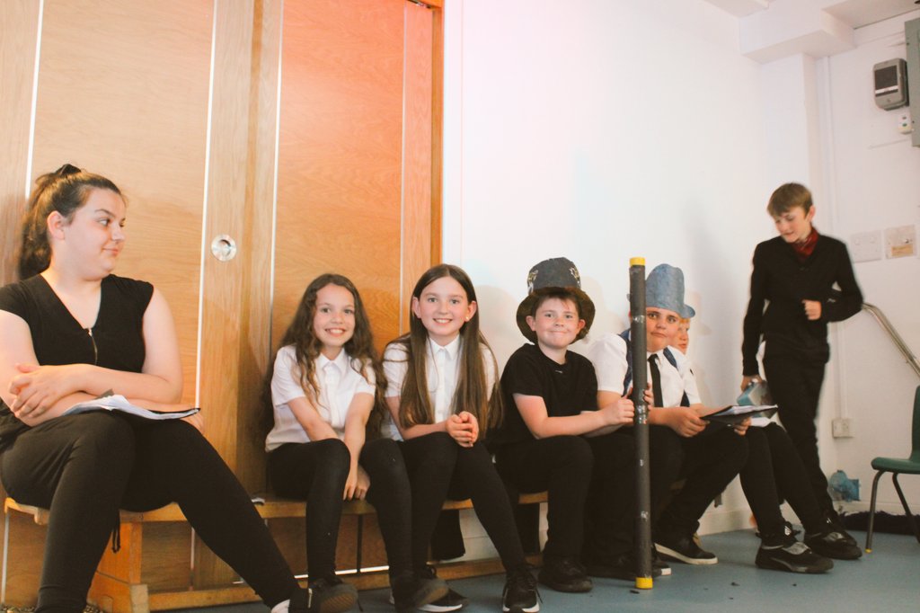 Miss_Lyness tweet picture
