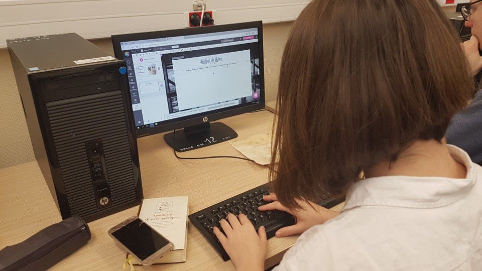 De 2008 à 2022, appropriation par les lycéen.nes <a href="/ivoix/">i-voix</a> de 215 œuvres littéraires, classiques ou contemporaines, imprimées ou numériques : voici un panorama de notre bibliothèque intime et numérique i-voix.net/2022/06/i-voix…