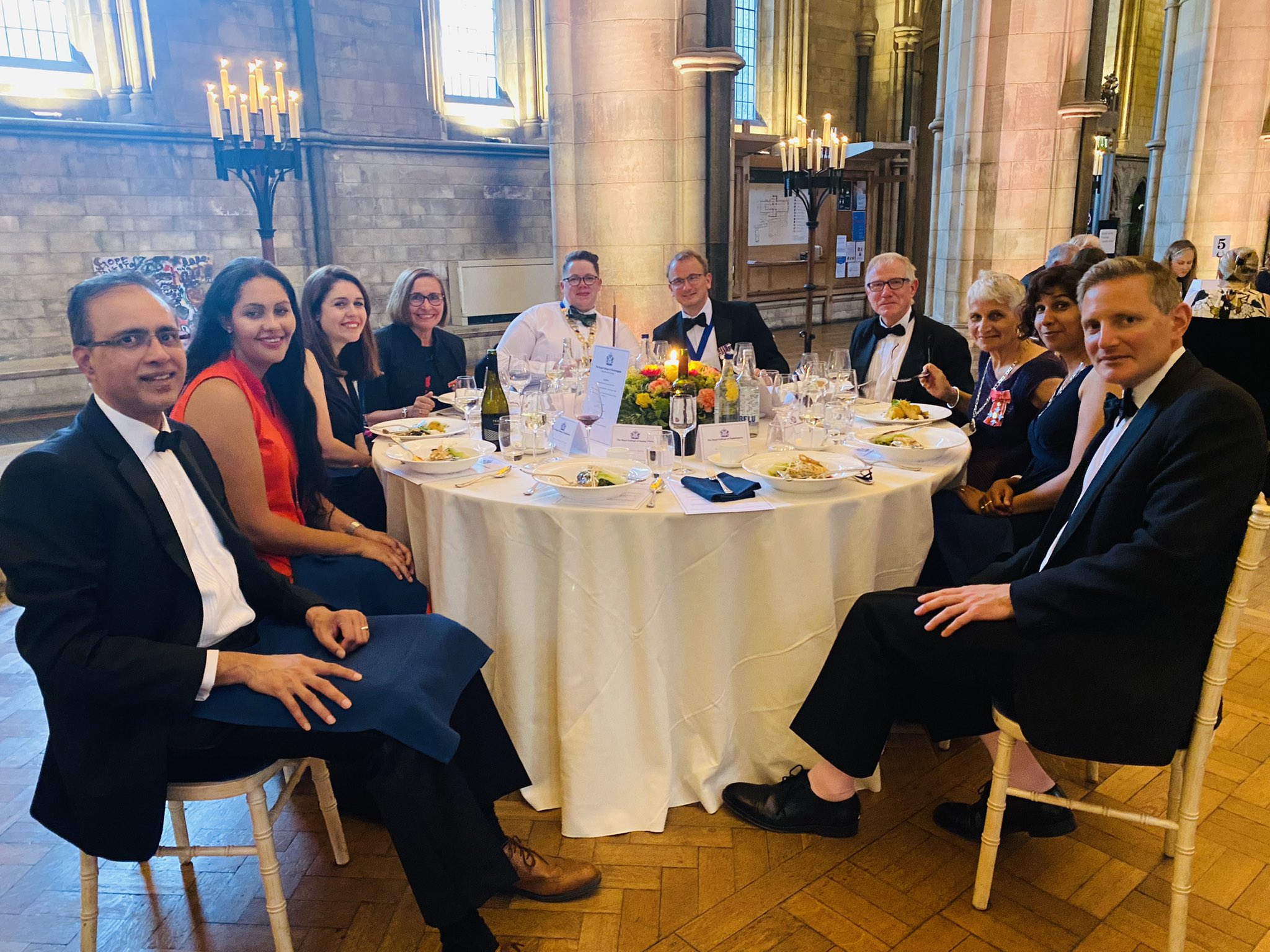 Rowena Johnson (RowenaSports) / Twitter