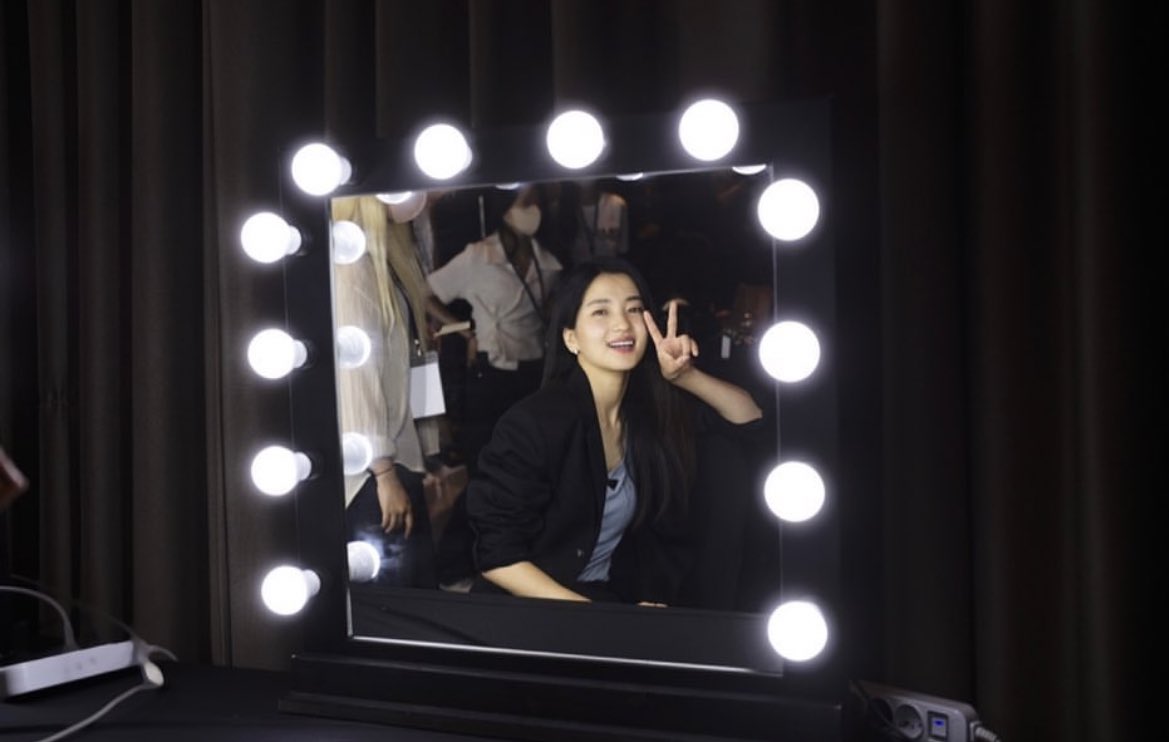alwayswithtaeri's tweet photo. [062422] management_mmm IG update

Stealthly uploading a different look from yesterday of actress #KimTaeRi
💜

 🔗:https://t.co/fUmN03NcHO

#김태리 #金泰梨 https://t.co/z6WbFOQX1i
