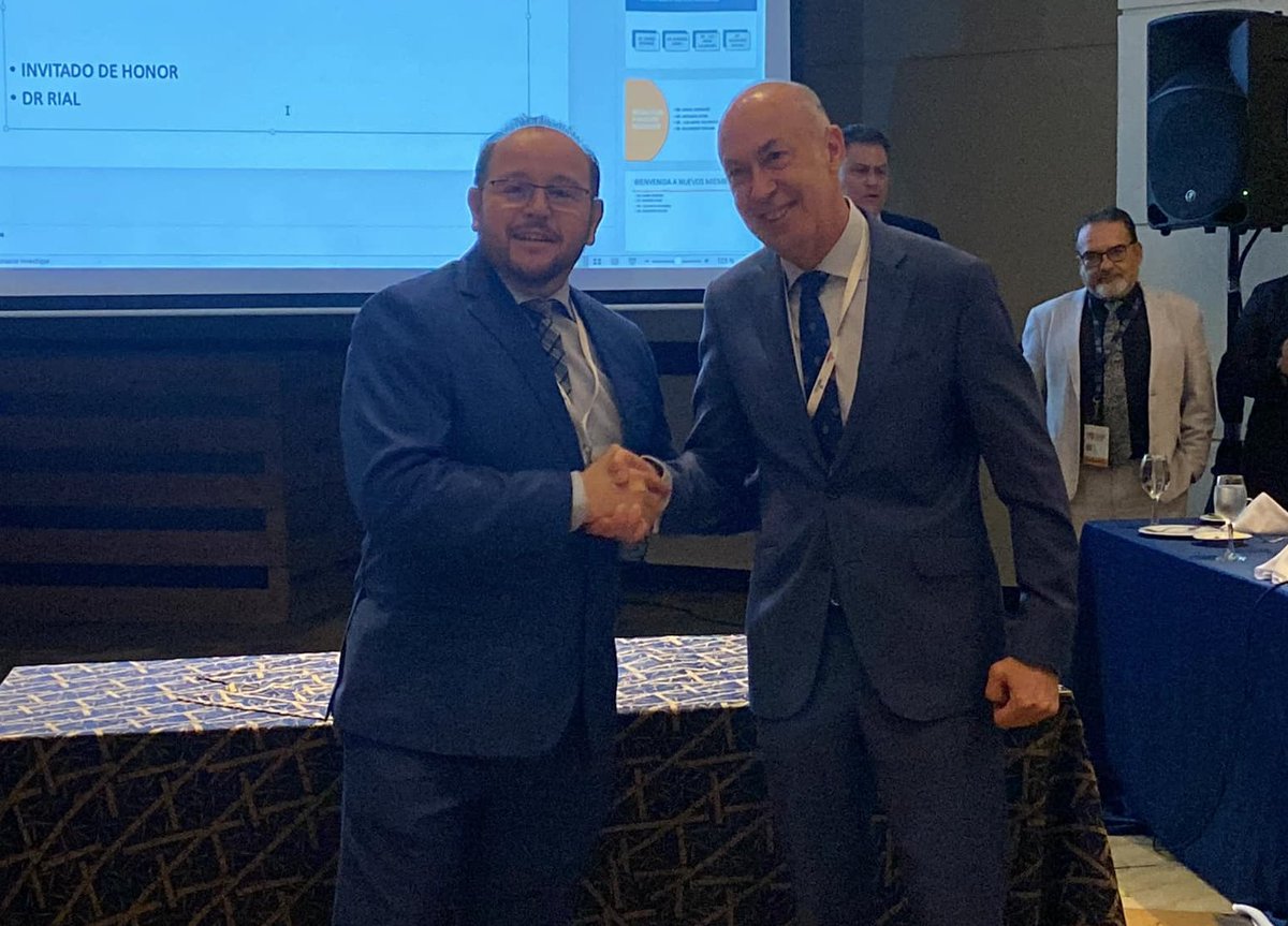 🇪🇸 España, a través del Capítulo Español de Flebología y Linfología de la SEACV, ha ingresado en la Sociedad Panamericana de Flebología y Linfología. 
👉 Es la única Sociedad fuera del continente americano aceptada como miembro de pleno derecho.