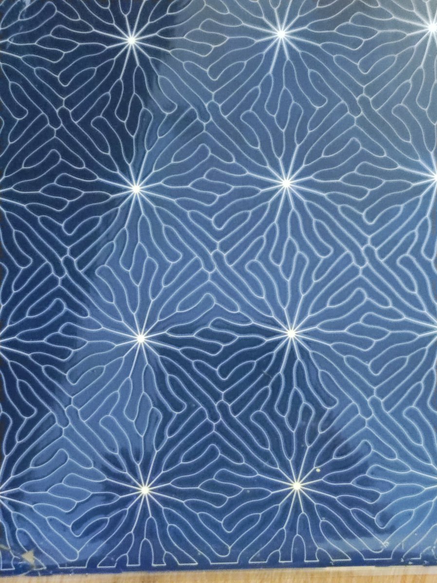 ThomasBlock70's tweet image. Einige Jahre zurück hatte ich bei #SchottSolar (Rest in Peace)  diese PV-Zellen begleitet, wenn jemand davon Module sieht, bitte melden, heißt MWT-Technologie