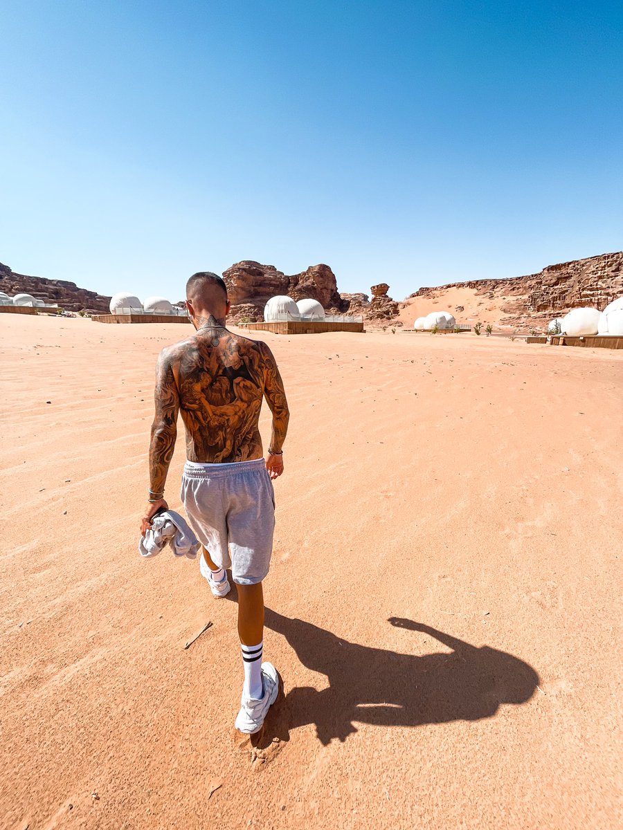 looking for test subjects in the dessert 👀🧪 anyone?