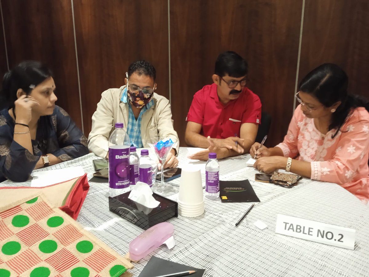 ngo_smart's tweet photo. So far, the workshop has been a mix of intensive, technical and playful sessions on ECD. Today, the participants are developing programming strategies for various themes under ECD. Wish them luck π
#smartngo #earlychildhooddevelopment #health #nutrition #unicef #communityradios https://t.co/wNeSO5vY5U