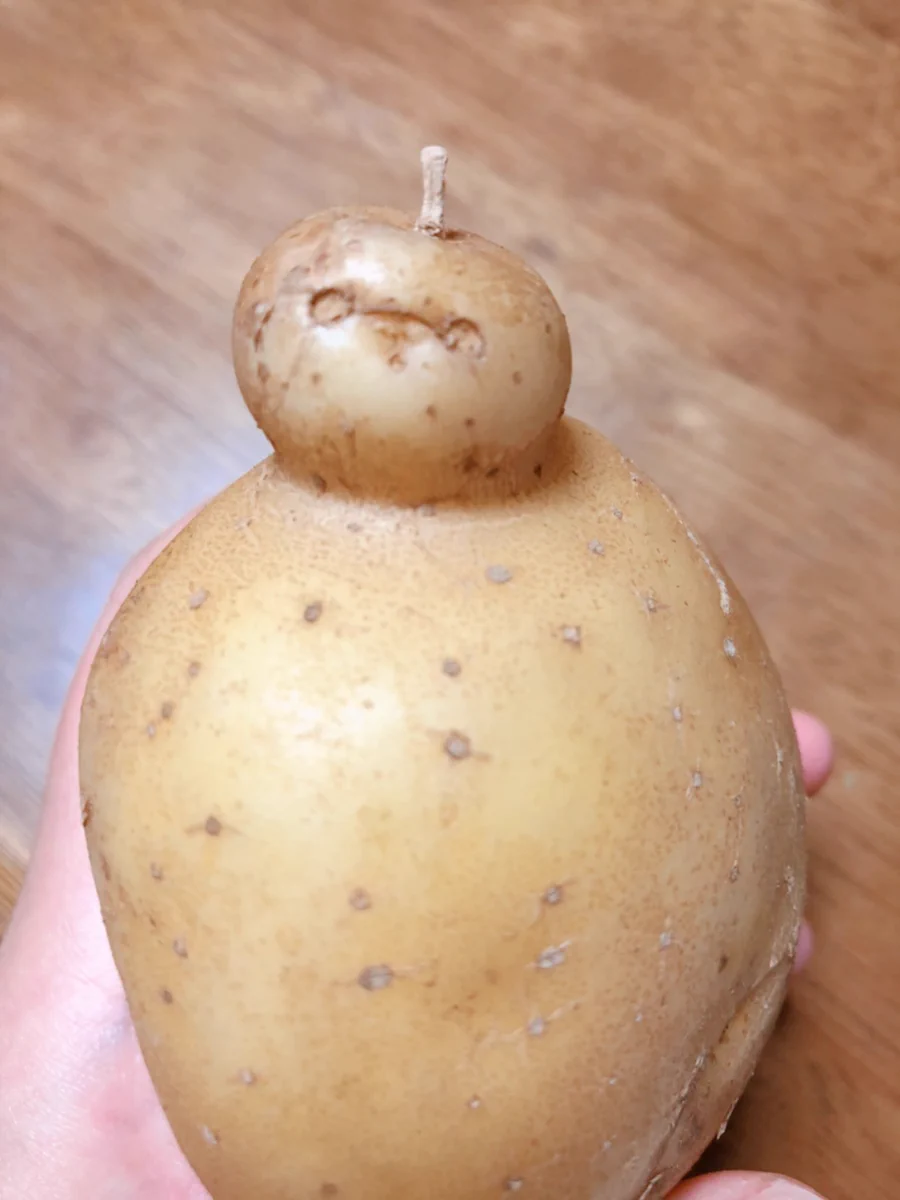 肉じゃがを作ろうと思ったら…。じゃがいもがベイマックスだった。