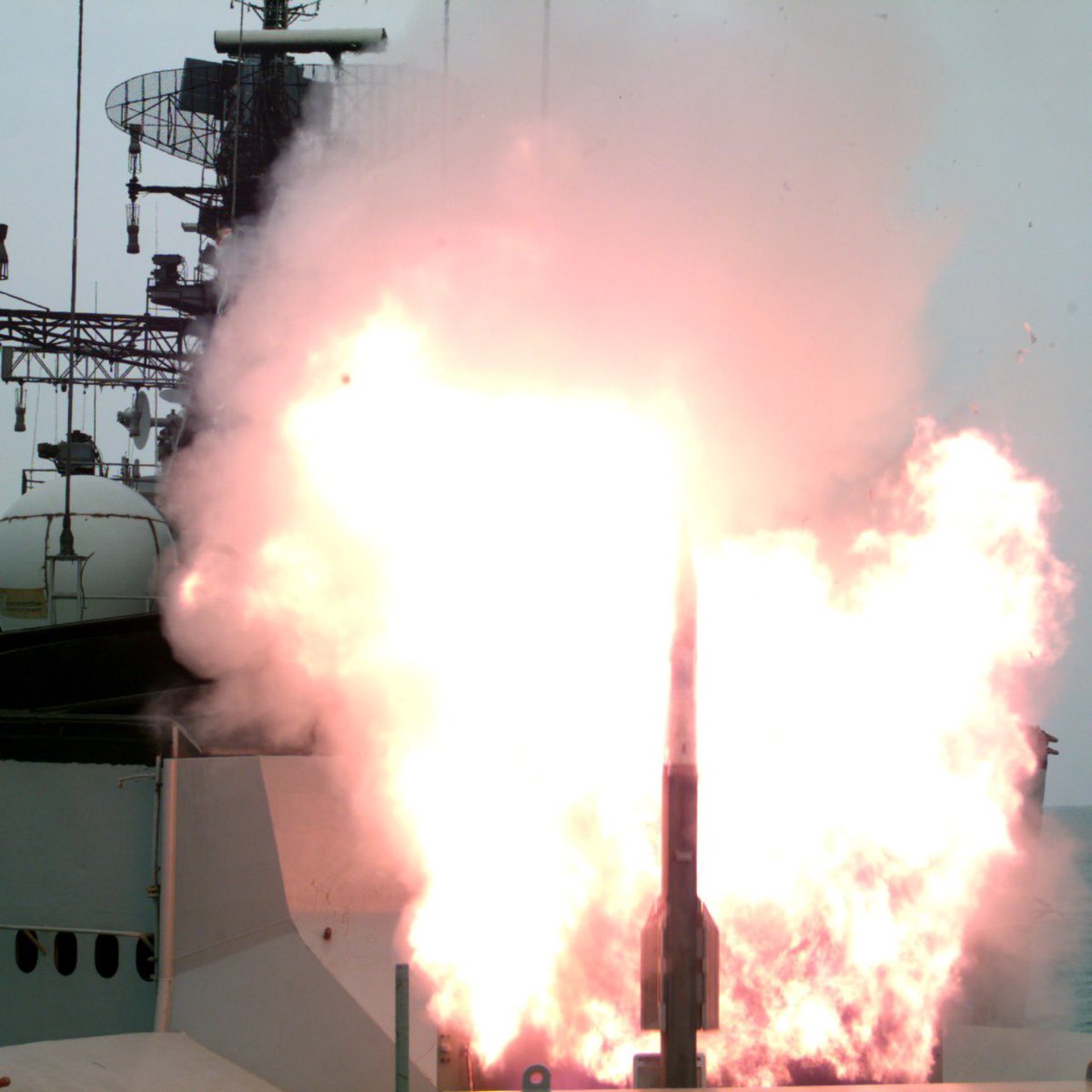rajnathsingh's tweet photo. Congratulations to DRDO, Indian Navy &amp; the industry for the successful flight test of Vertical Launch Short Range Surface to Air Missile off the coast of Chandipur, Odisha. This success will further enhance the defence capability of Indian Naval Ships against the aerial threats. https://t.co/ltkUyhm0iR