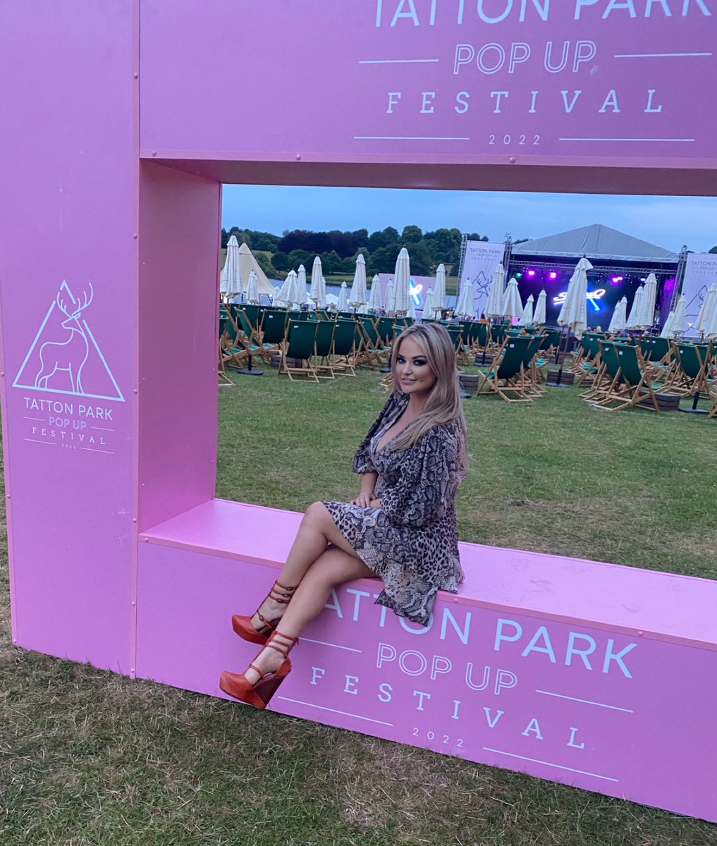 RebeckahVaughan's tweet photo. Thank you for your hospitality @tatton_park #tattonparkpopupfestival #viplaunch https://t.co/a8Vp3l90x2