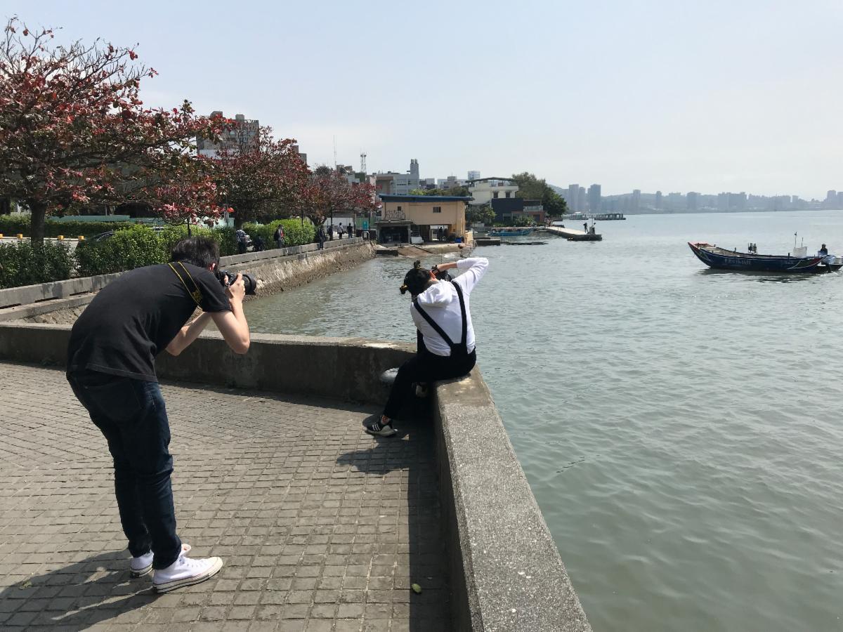 jarphoto's tweet photo. 疫情稍緩，是否想念這樣走走👣👣拍拍📸📸的生活？
攝影基礎班帶著你了解相機、更陪著你出門外拍實作，
7/6即將開始報名囉～
報名由此去👉👉https://t.co/xbQB9Kgh9B
#攝影 #基礎 https://t.co/U28IK463LI