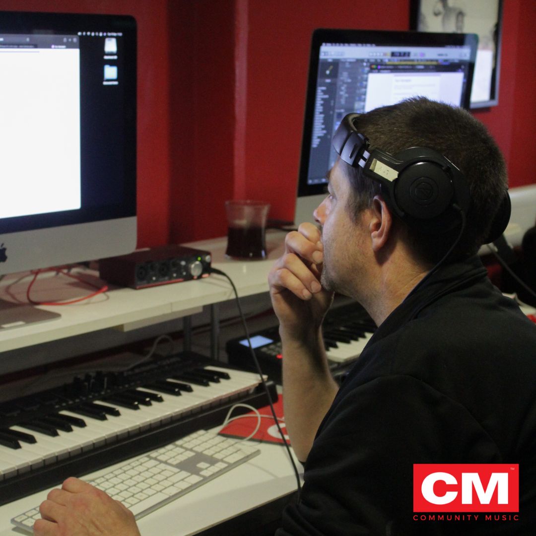 cmsounds's tweet photo. Music Production & Foundation Degree, Mixing & Mastering Session at CM Sounds!
#CM #CommunityMusic #CMSounds #Mixing #auditechnica #Inspiration #Music #Logic #Pro #Studio https://t.co/j47f3hemXP