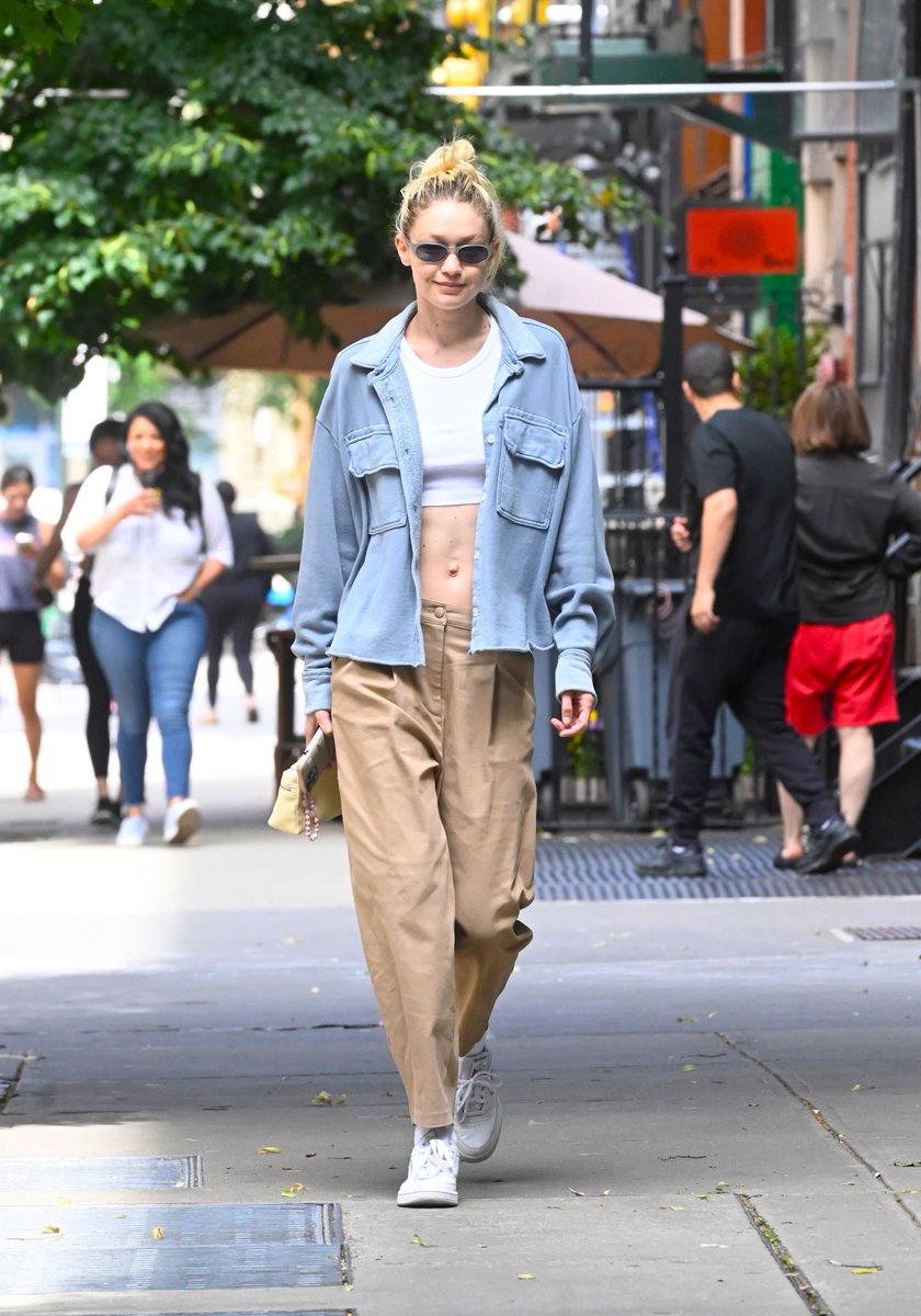 Hadid News Media tweet media