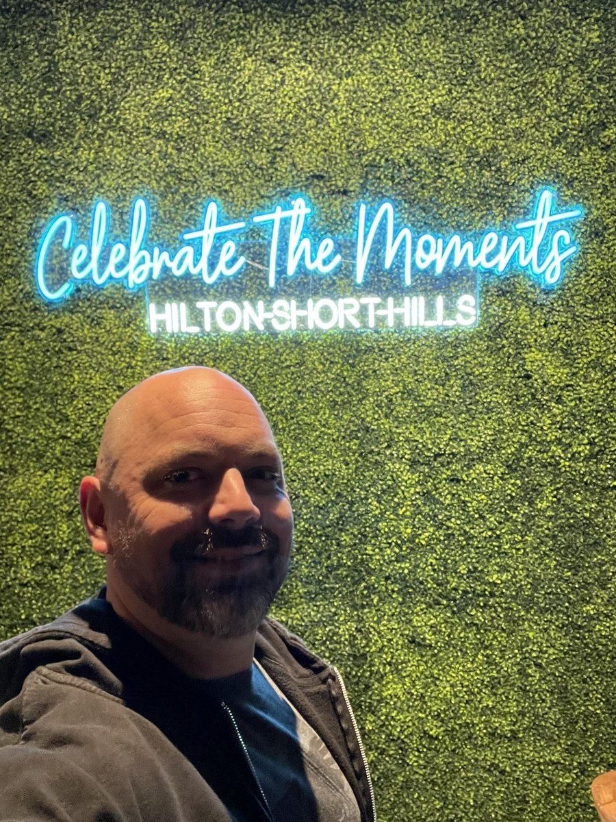 Anthony Vade tweet media