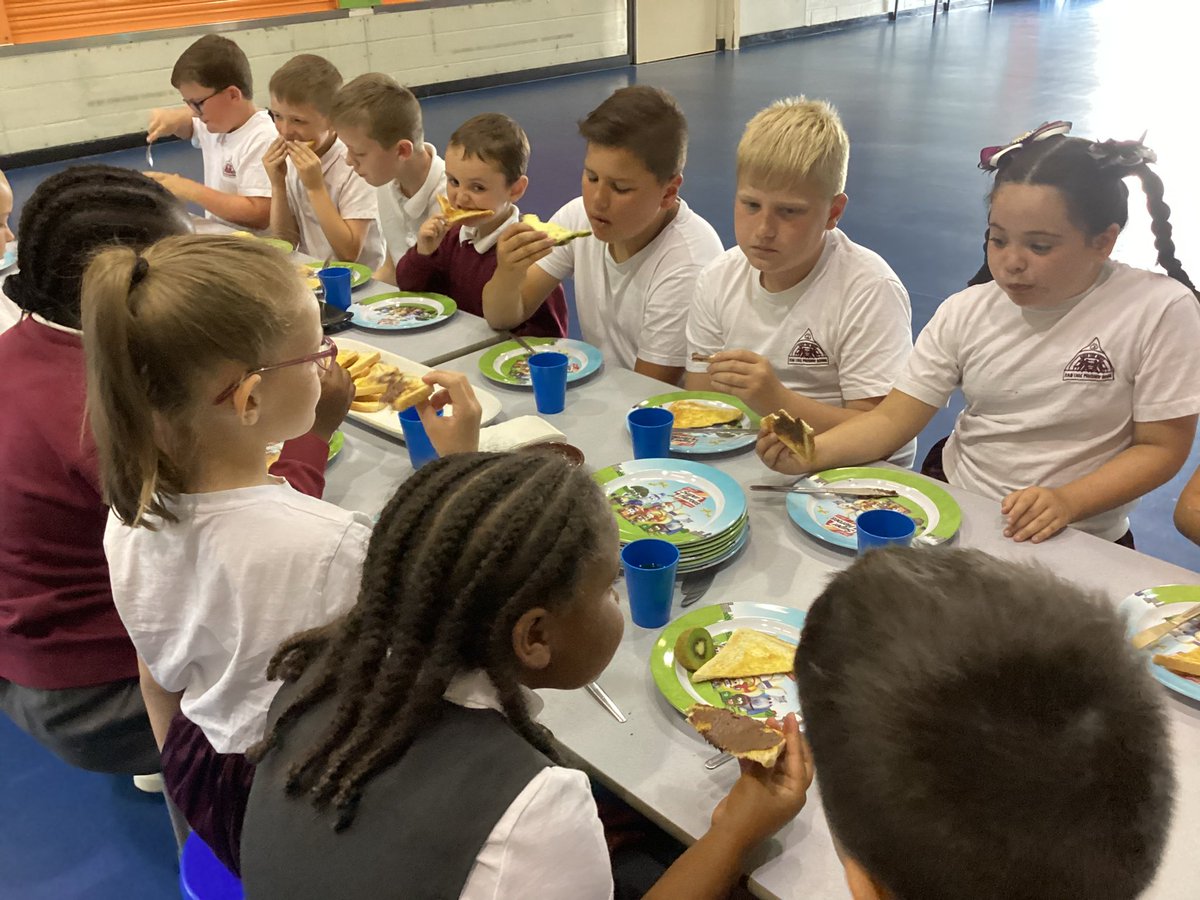 Thank you so much Cheryl and <a href="/ChartwellsM/">Chartwells_MLP</a>  <a href="/Chartwells_UK/">Chartwells Schools</a> for a wonderful breakfast meeting this morning for our School Council. What a lovely start to our day <a href="/MabLanePri/">Mab Lane Primary Sch</a> #onlythebest #schoolcouncil #thankyoucheryl