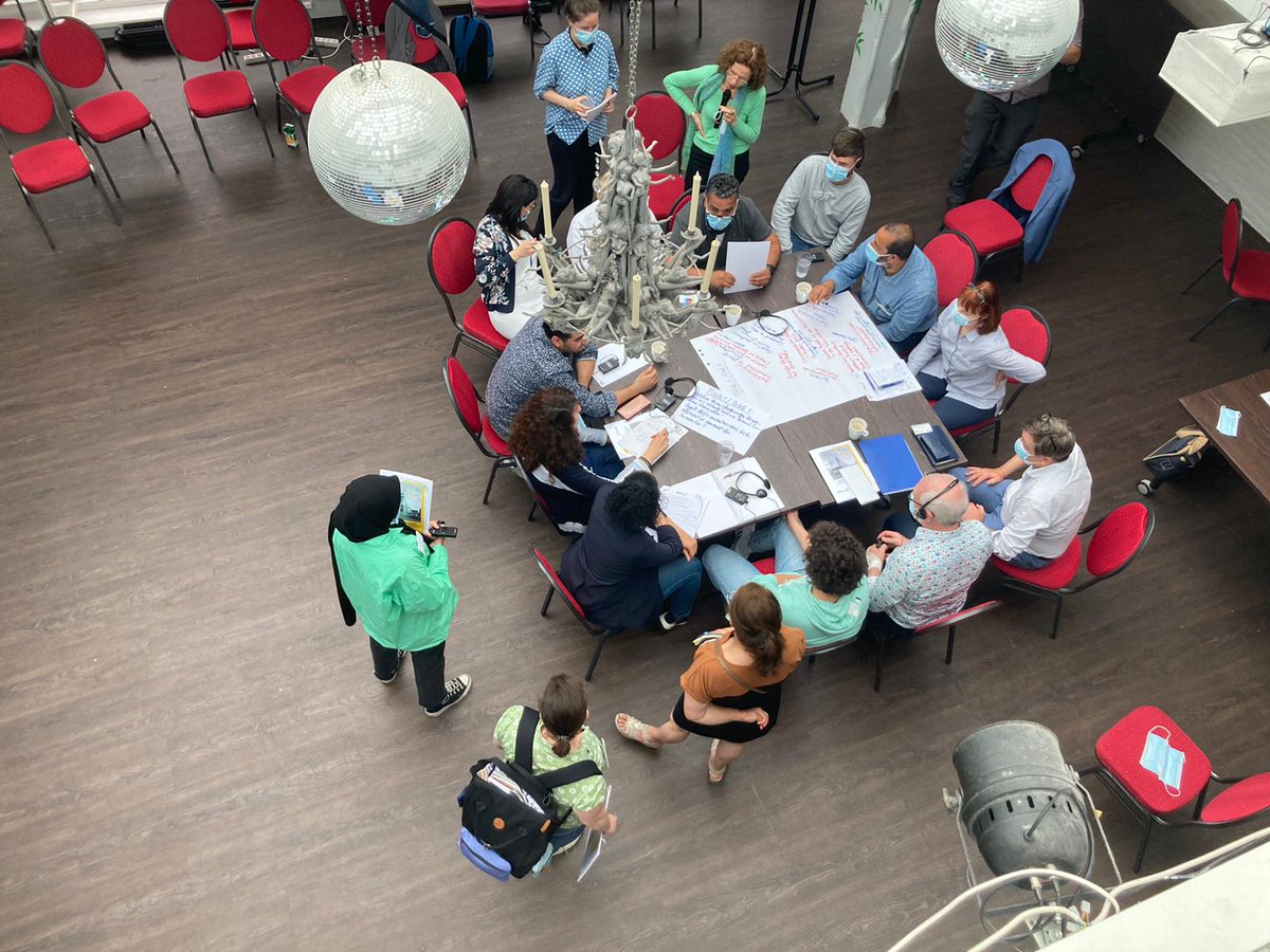 ofaj_dfjw's tweet photo. #RouteNN | Alle jungen Menschen müssen an einem Austausch teilnehmen können! Beim Netzwerktreffen mit Partnern aus @hautsdefrance & Nordrhein-Westfalen diskutieren wir über aktuelle Herausforderungen und Wiederaufnahme von 🇩🇪🇫🇷🇪🇺 Jugendbegegnungen #Klimaschutz #politischeBildung https://t.co/StOx7eCg0E