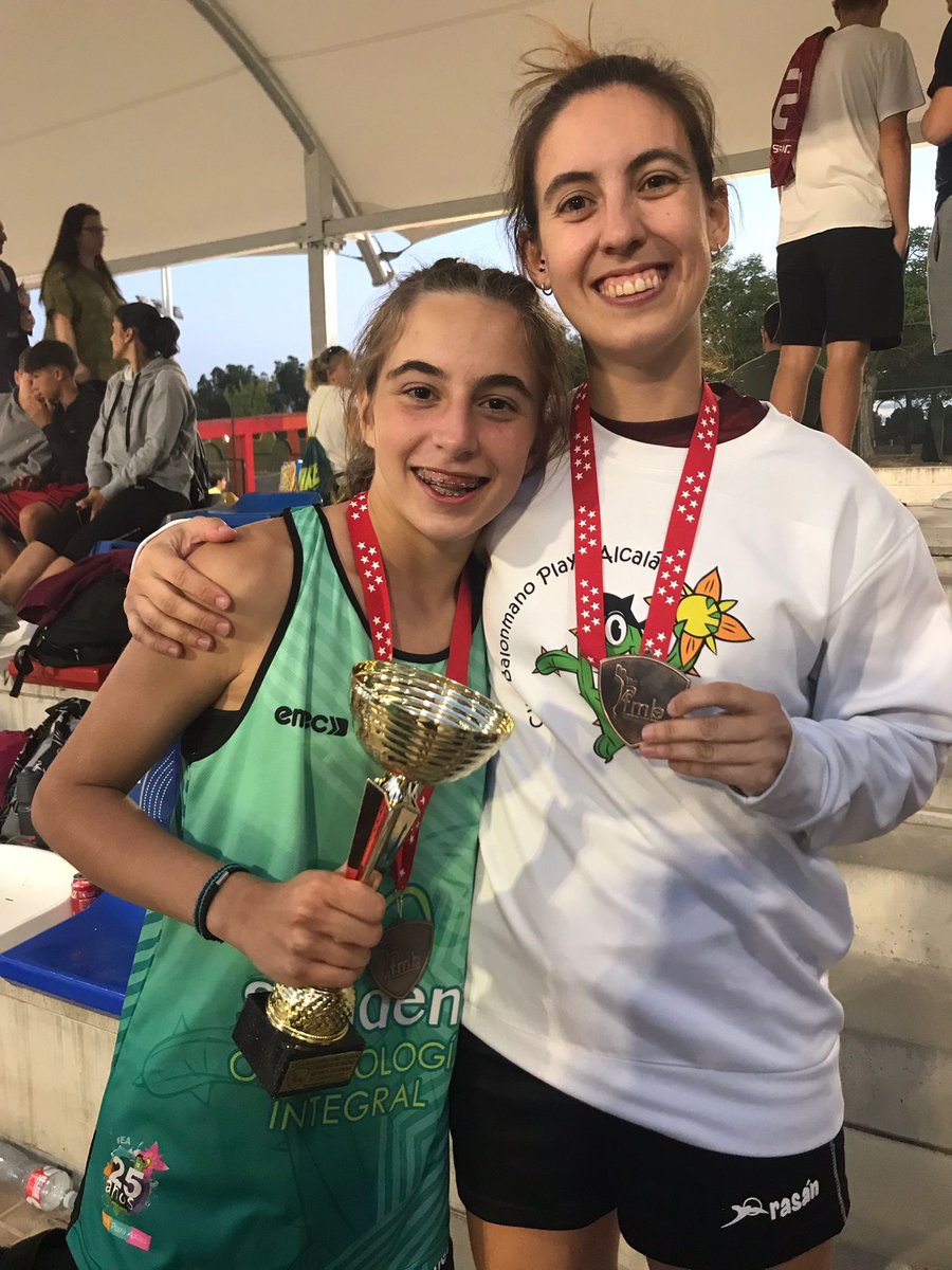 Después de ver durante todos estos años cómo se esfuerza, su compromiso y dedicación, su autoexigencia por querer mejorar... ¡Más que merecida esta experiencia para mi falshermanita! 😍🥹 #ConfirmoInundaciónPorBabitas 🤤🤤