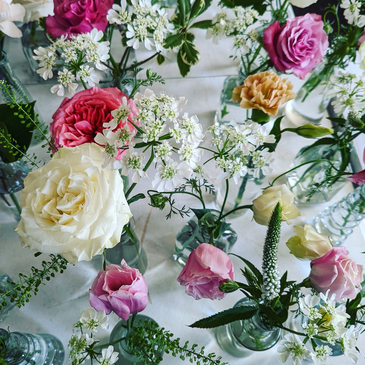 Perfect wedding weekend at Villa Bellezza #almabloomsweddingflorist #winery #venue #weddingflowers #pepinwisconsinwedding