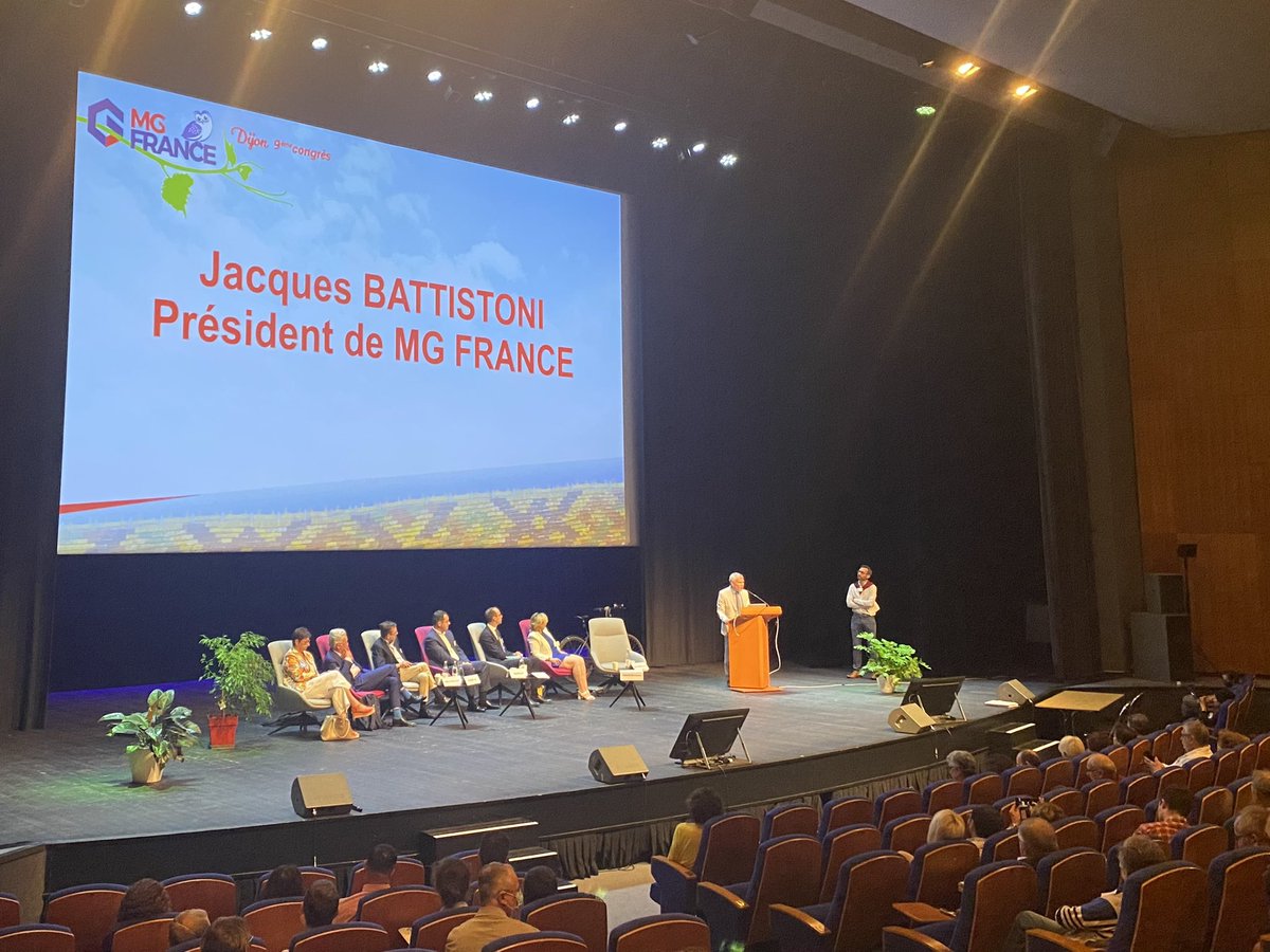 MG_France's tweet photo. #CongresMGFDijon prise de parole du Dr Jacques Battistoni @MGFBattistoni : « le système de santé est en recherche de sens » https://t.co/f752eQMrJF