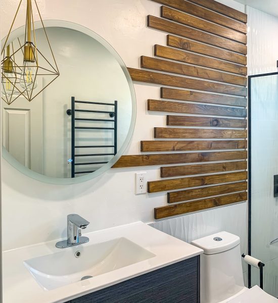 fregeau_'s tweet photo. Updating your bathroom may enjoy spending time whether you’re getting ready or relaxing in the bathtub.  The design and remodeling experts at Fregeau Construction &amp; Tile can help bring your vision and dream to life. For more - https://t.co/eAqlUrAo9t
#bathroom https://t.co/7LO2G6Bq1h