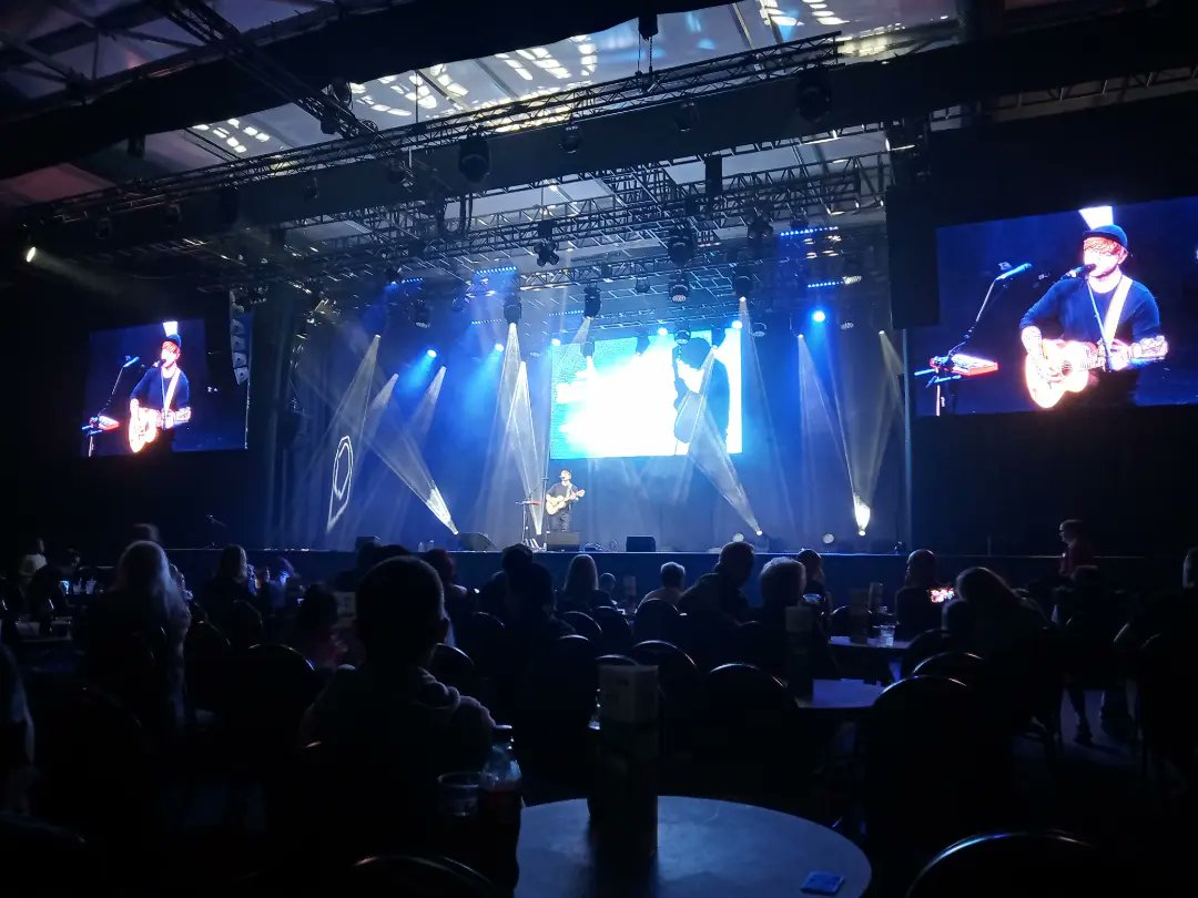 HiveCollege's tweet photo. #Butlins2022 #Day1 #EdSheeranTribute https://t.co/5Fzpp8oEAD