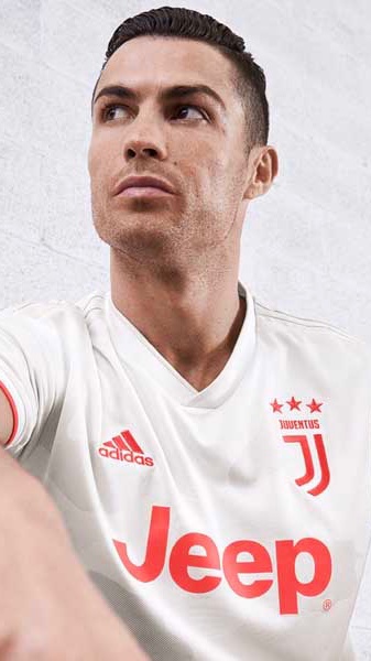 2019/20 Juventus Away Shirt // 𝘐𝘕 𝘚𝘛𝘖𝘊𝘒 𝘒𝘐𝘛 𝘚𝘗𝘖𝘛𝘓𝘐𝘎𝘏𝘛 :↴
The kit was made by Adidas and of course sponsored by Jeep, the kit introduces a light camouflage look. >>“Break out of the pattern. Disrupt the norm” <<
𝐖𝐇𝐈𝐂𝐇 𝐊𝐈𝐓 𝐖𝐈𝐋𝐋 𝐘𝐎𝐔 𝐆𝐄𝐓?