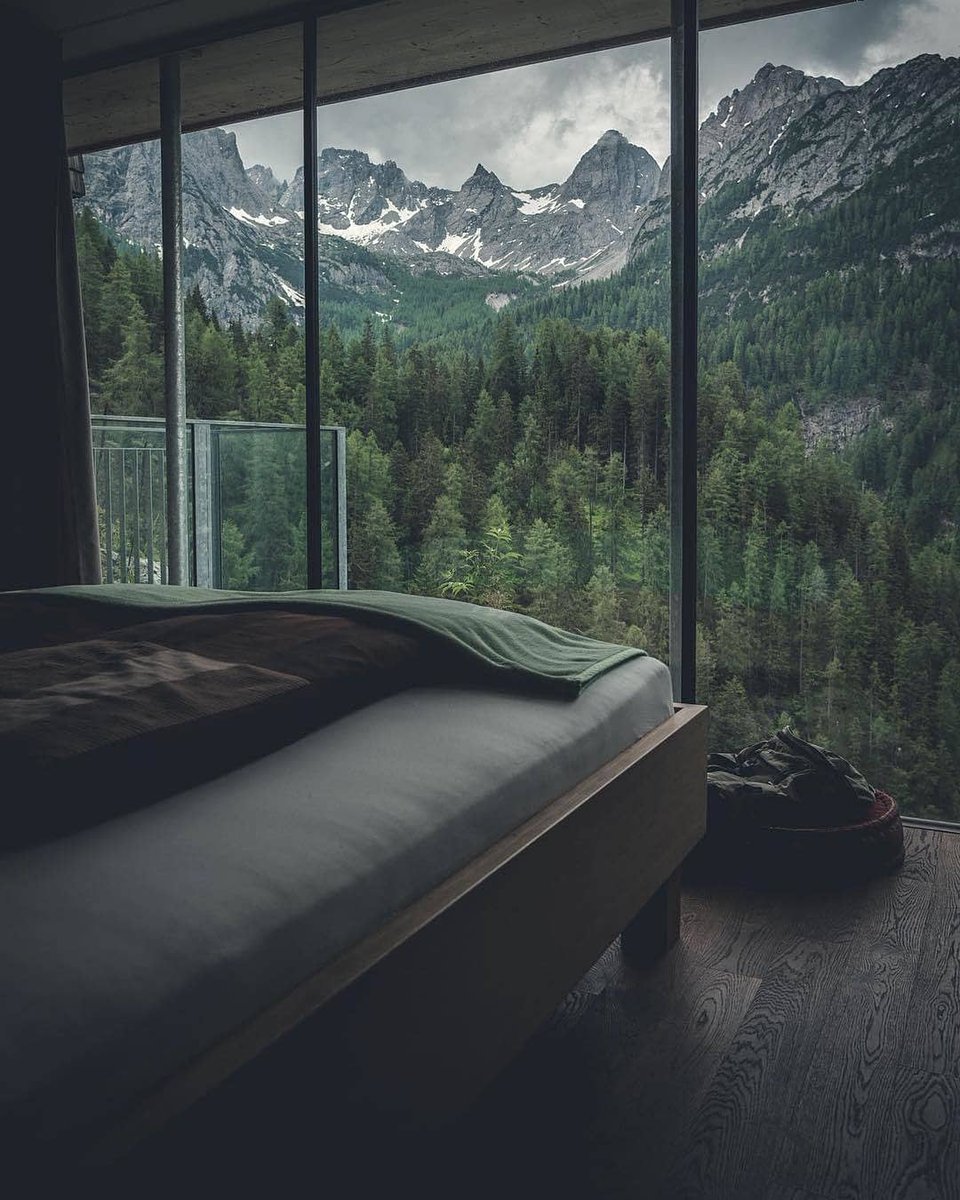 aestheticspost_'s tweet photo. Peaceful https://t.co/KSBmmFGLtm