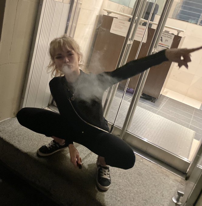 nyc stoop kid slav squat https://t.co/B6bPWLMO0G<a href="/tag/princessleia"class="tags"><span>#princessleia</span></a><a href="/tag/starwars"class="tags"><span>#starwars</span></a><a href="/tag/carriefisher"class="tags"><span>#carriefisher</span></a><a href="/tag/maythe4thbewithyou"class="tags"><span>#maythe4thbewithyou</span></a>