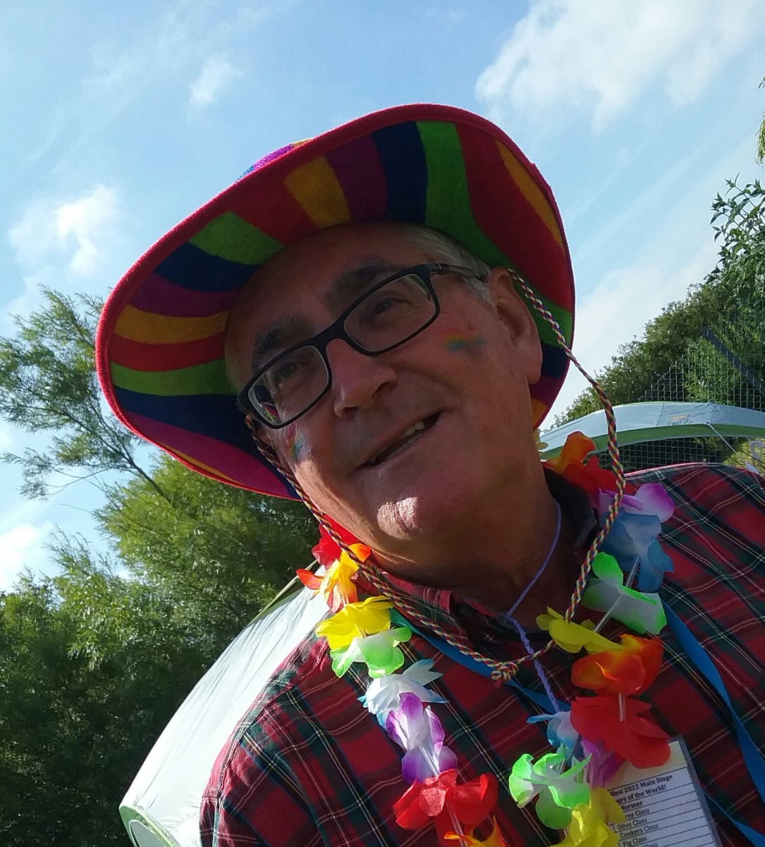 SidestrandHall's tweet photo. Strandfest 2022 Colours of the World. Definitely rockin' the vibe! https://t.co/zAjFlNDAJw