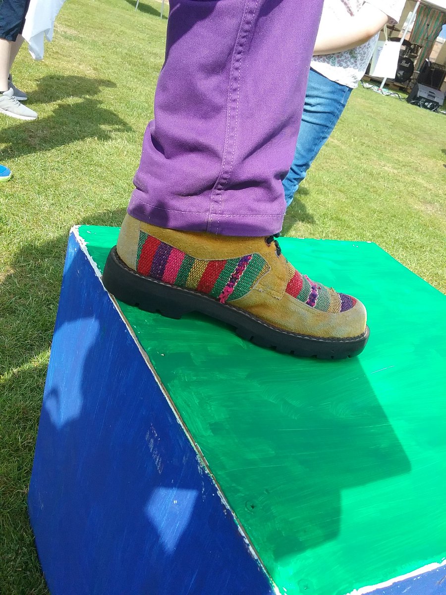 SidestrandHall's tweet photo. Strandfest 2022 Colours of the World. Definitely rockin' the vibe! https://t.co/zAjFlNDAJw