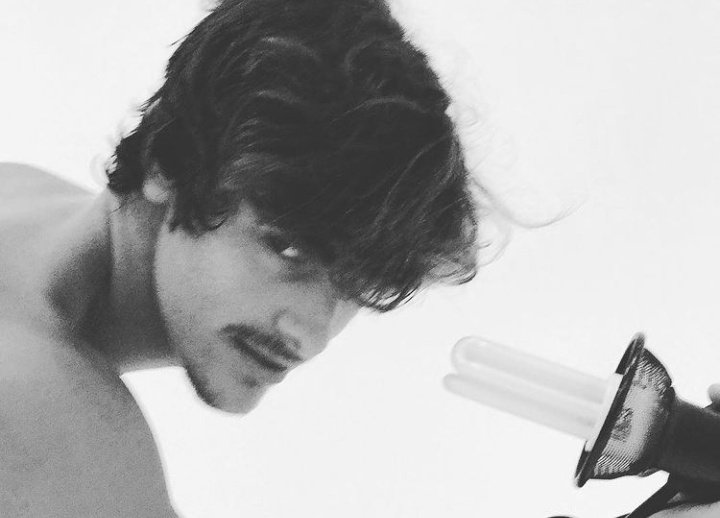 tamoperdida's tweet photo. au¡ perdida - Another life

Sofia não viaja no tempo e permanece no século XXI. Ian se casa com Valentina nunca conhecendo seu verdadeiro amor. O destino foi impedido de acontecer, mas não é o fim. Um amor que ultrapassa as barreiras do tempo, agora ultrapassa a própria vida. https://t.co/0hdt3JtW3q
