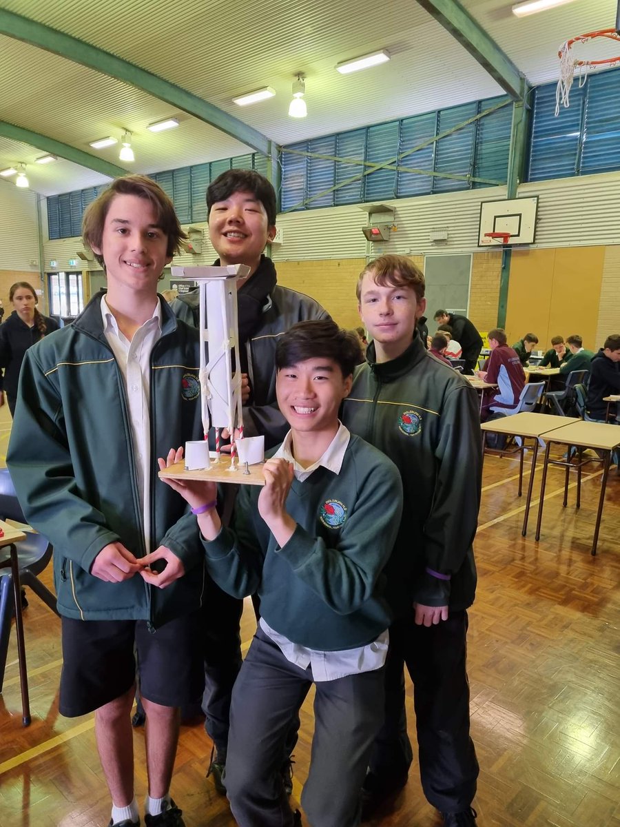 HighIngleburn's tweet image. Today the Year 10 students attended the Science and Engineering Challenge.
22 of our students competed against other schools in various science and engineering challenges. A huge congratulations as they received 3rd place.
#sciencechallenge #LoveWhereYouLearn
