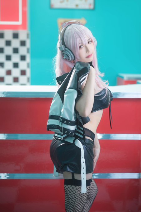 Twitterのコスプレ画像18