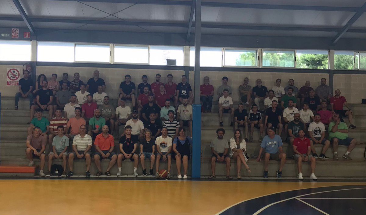 📝 COMUNICADO I CLINIC AAEEB

Carta de agradecimiento a todos aquellos que ayer por la tarde confiasteis en nosotros para pasar un buen rato de basket.

#AAEEB #SeguimosCreciendo💪
