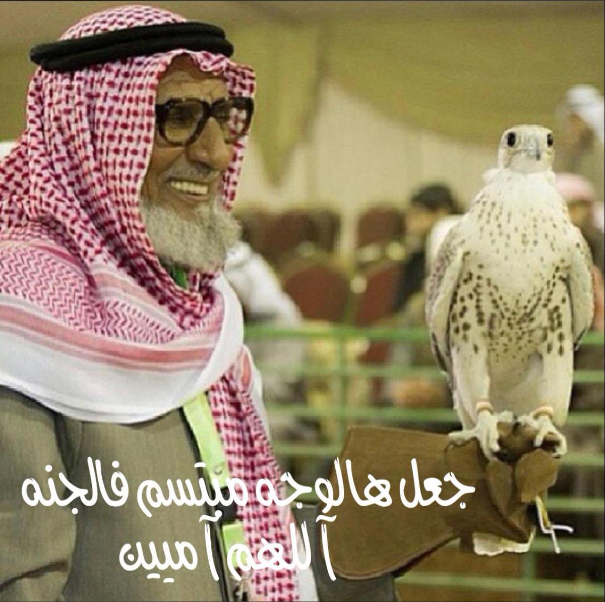 bn_shmro5's tweet photo. اللهم اغفر لـ ابي وارحمه برحمتك التي وسعة كل شي واسكنه فسيح جناتك واجمعنا به في الفردوس الاعلى https://t.co/lq3lqTzgLo