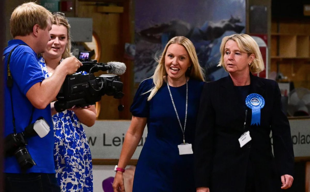 @Telegraph's photo on Helen Hurford