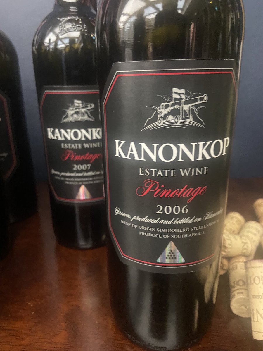TheBuyer11's tweet photo. Pinotage is a grape regaining the recognition it deserves. Take a bow SA’s @KanonkopEstate and winemaker Abrie Beeslaar who visited London last month to present 13 vintages of its outstanding Kanonkop Black Label Pinotage (2006-19). Click https://t.co/ZtLlWXbrJT https://t.co/Q8yf9vGkfy