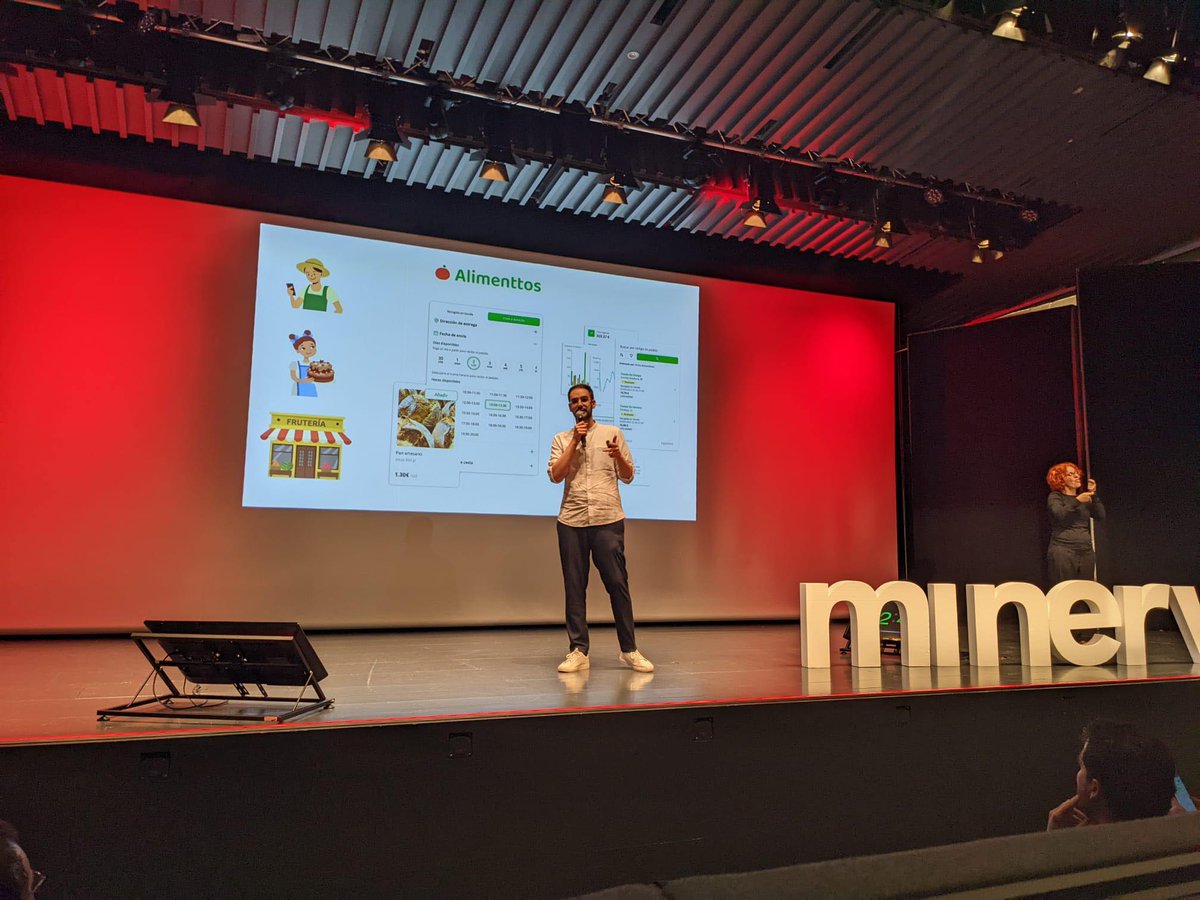 alimenttos's tweet photo. El #MinervaDay fue todo un éxito 🙌 Volvemos muy contentos tras la presentación de #Alimenttos 🍅 por parte de nuestro compañero Carlos 🎙️ Os animamos a realizar ya vuestro primer pedido online https://t.co/PPg7JaWxN0 #comerciolocal https://t.co/3gLxLKKG53