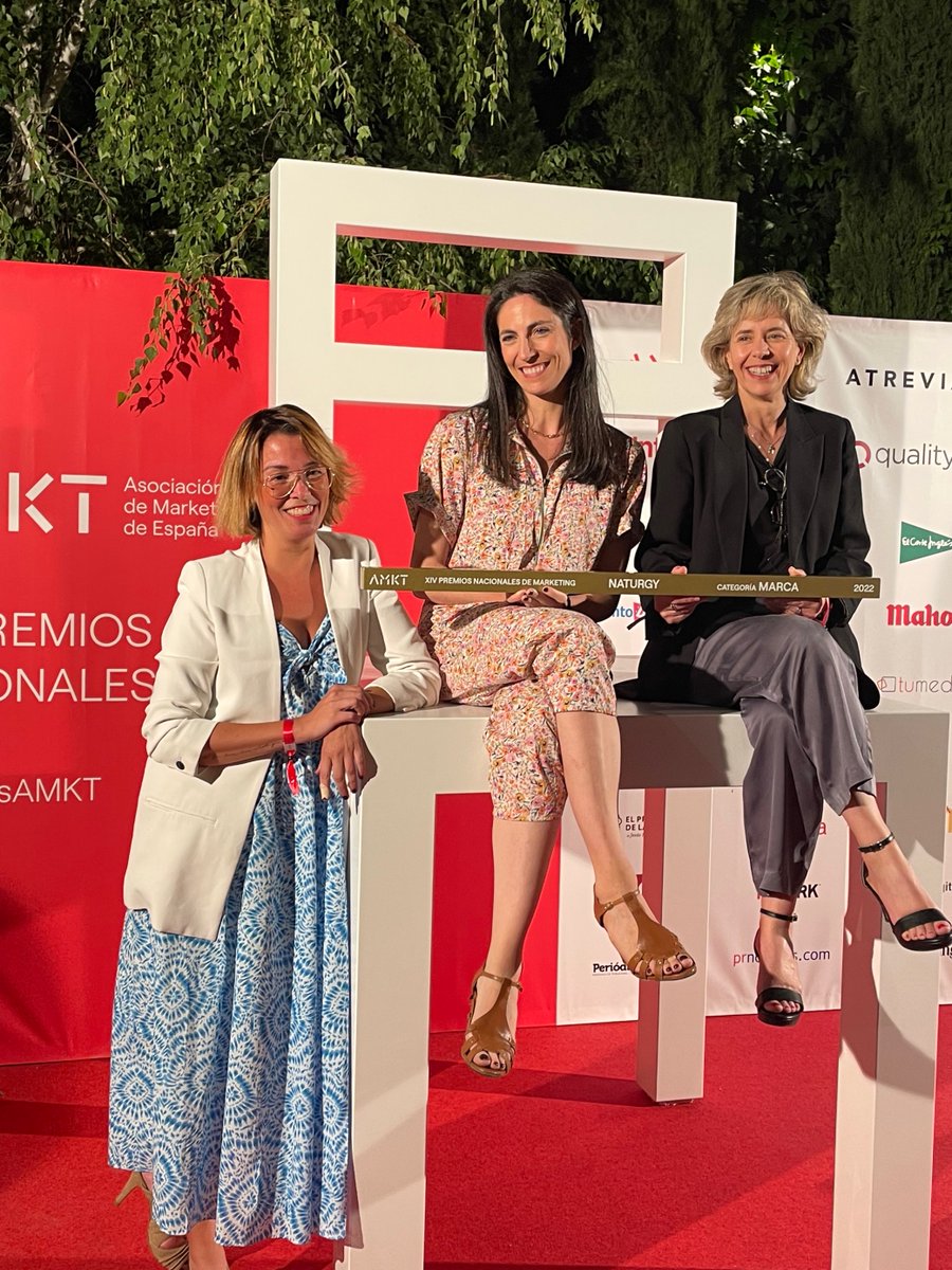 Arena_es's tweet photo. 🥇🥈¡Felicidades @Naturgy  y @volldamm por el Oro y la Plata ganados en Construcción de Marca de los Premios Nacionales de Marketing! #OrgulloArena #PremiosMKT

➡️ https://t.co/hGN2oK3Nj4

@asociacionMKT https://t.co/hwrChAjLQP