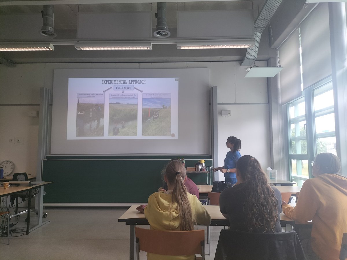 Today, <a href="/Glodowska_M/">Martyna Glodowska 🇺🇦✊</a> and I shared our research on #methanotrophs with next generation scientists and discussed possibilities to reduce #methane emissions. Exciting to hear their out of the box questions!
