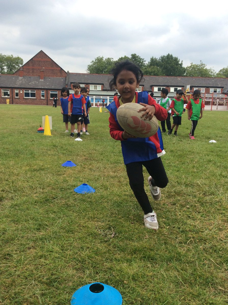 MrsPorteousBps's tweet photo. Wow! What an amazing morning watching these talented sporting friends never give up and try their very best for our EYFS Sports Day. RCP, WE ARE PROUD OF YOU! @MrsCrook2 @MissChick14 @RecBps @BirchfieldsPS https://t.co/WpFG9v4sjg