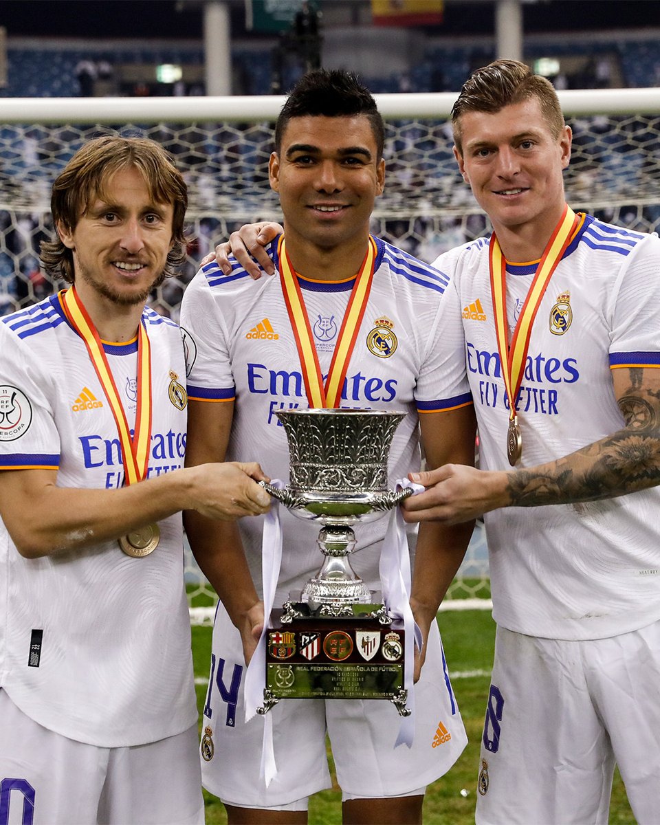 realmadrid's tweet photo. El triángulo de  ̶l̶a̶s̶ ̶B̶e̶r̶m̶u̶d̶a̶s̶ ̶ los títulos 🏆📐 https://t.co/Qq1gyZhITj