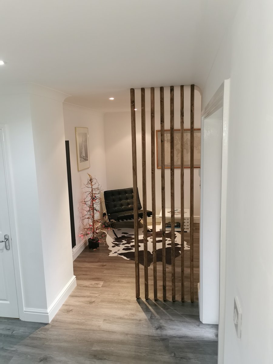 RRoseCarpentry's tweet photo. Still one of our best sellers!

These room dividers look great and they really match the colour scheme of the room 🎨

#rusticfurniture #rusticdecor #reclaimedfurniture #reclaimedwood #supportindependent  #bespokefurniture #customfurniture #handcrafted #roomdividers https://t.co/Kl7c6Fa2dr