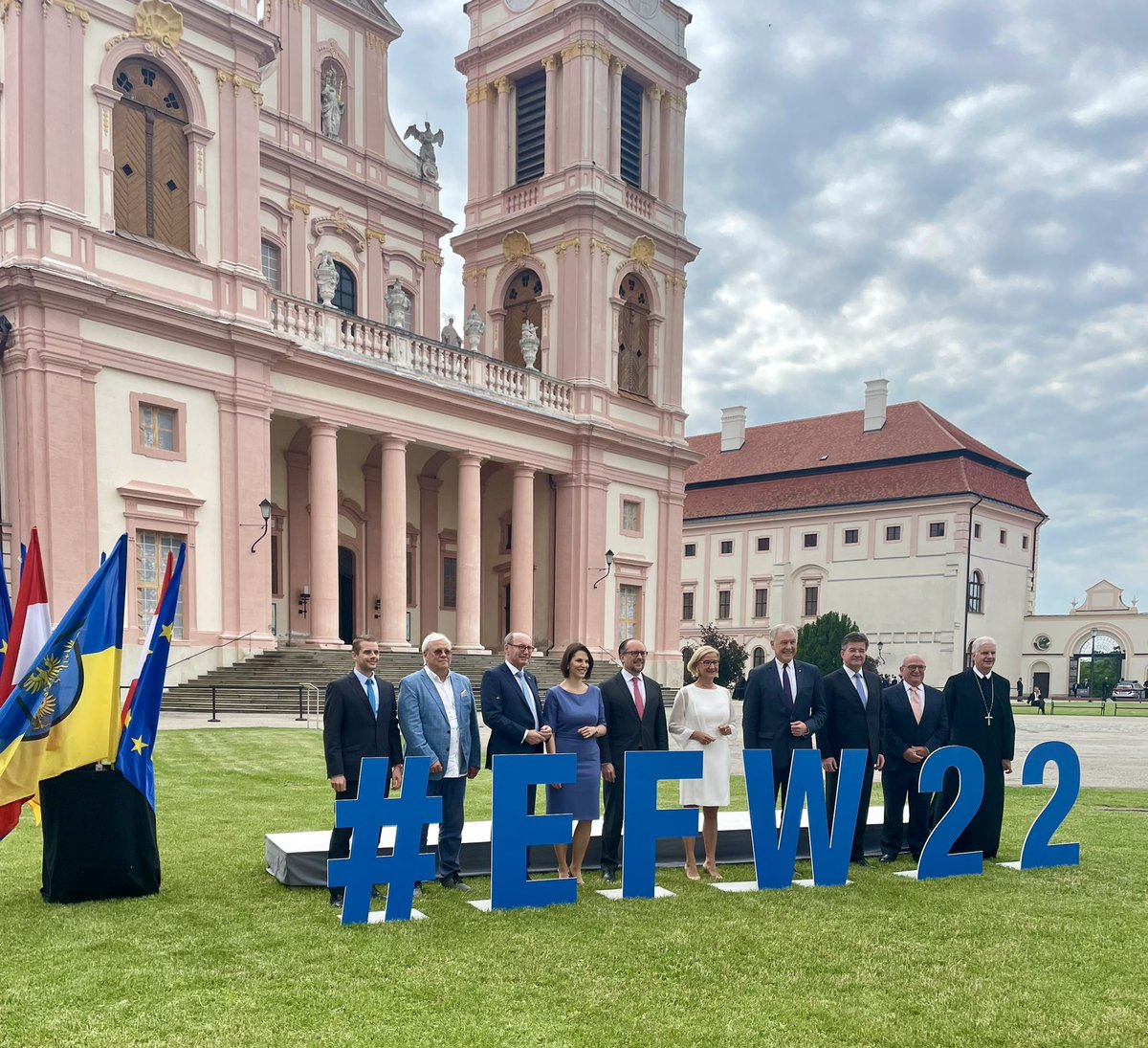 We took a geopolitical decision on Eastern Europe, but we fail to have the same strategic view on the Western Balkans. This generates deep disappointment in the region. I’m proud on our 🇪🇺 leadership in the East, but we must regain it for our South-Eastern neighbors - @ #EFW22
