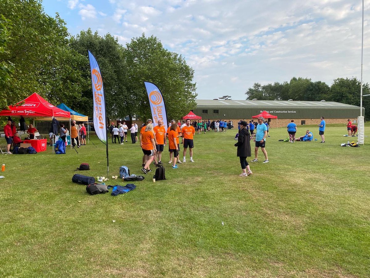 DiscGolfUK's tweet photo. We had a great time last night introducing a number of Northamptonshire businesses to the wonderful world of Disc Golf at the @hcrlaw Business games. 

Thanks to @Nsport for organising, all teams for their enthusiasm and @Ellacotts on the win
@fisher_german @berrys_uk @howkinsllp https://t.co/6YbZJ5WU95